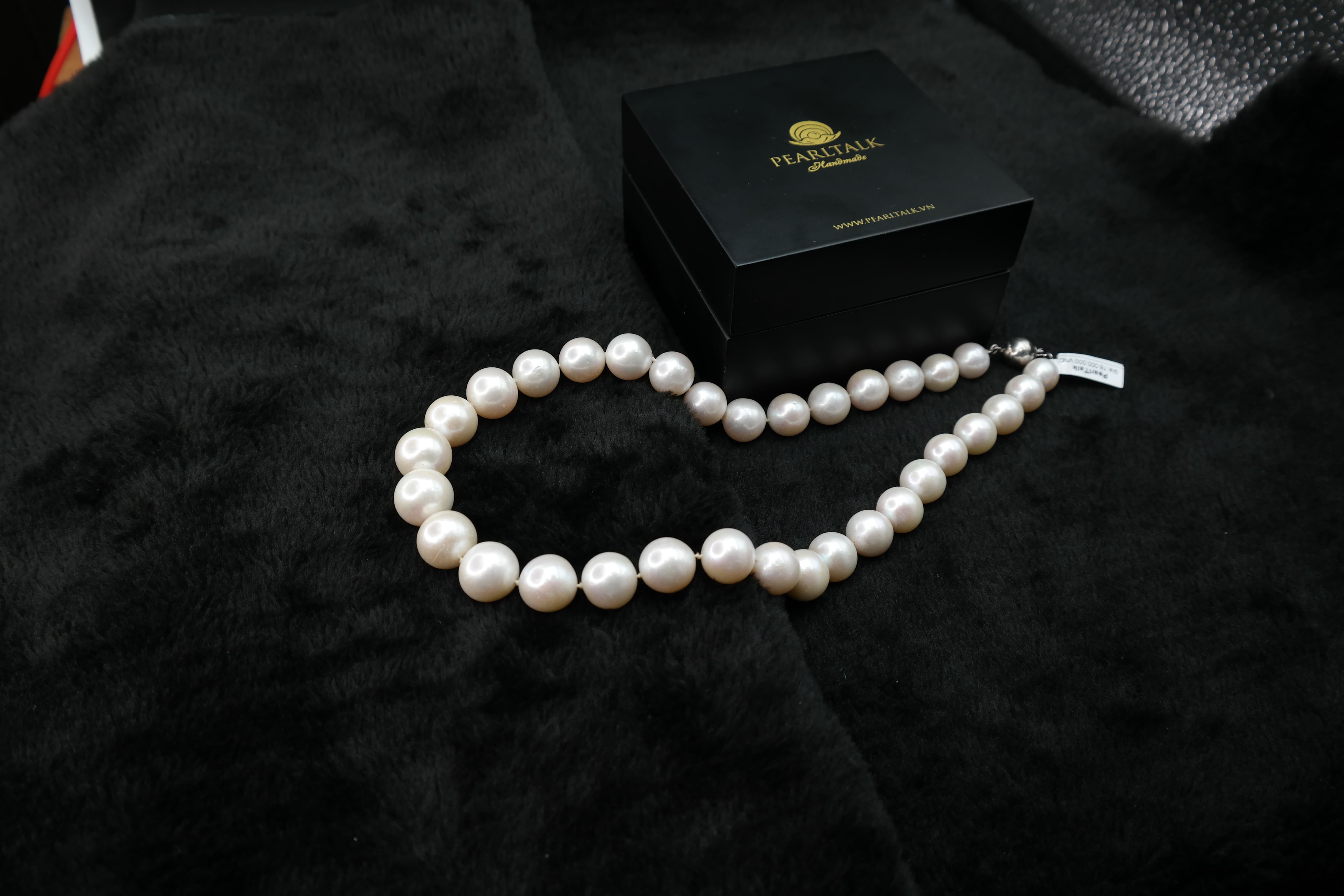 CHUỖI NGỌC TRAI LOVE TRẮNG